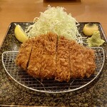 はせ川 - 厚切り極上ロースカツ