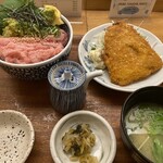 天ぷらと肴うみの - アジフライとアボカド＆ねぎとろ丼定食