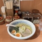 俺流塩らーめん 円山町店 - 