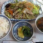 五十番 - 肉野菜炒め定食 1200円。