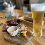 Dietro i tempi - キンキンに冷えたカールスバーグ