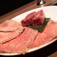 焼肉うしごろ 新宿三丁目店 - 