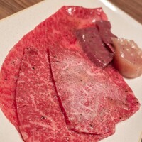 焼肉うしごろ 新宿三丁目店 - 