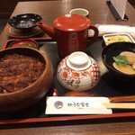 炭焼うな富士 - 