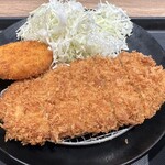 松のや - ロースかつ＋コロッケ