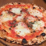 PIZZERIA 32 - ピザ