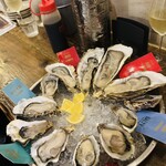 SALTY Oyster House - 