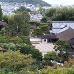 木山 - お山から見下ろす銀閣寺。