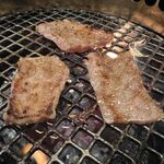 焼肉Dining 牛若丸 - 焼いた