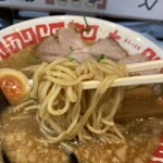 Ommembaku ittouhei - 麺リフトアップ