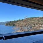 ベーカリー&テーブル 箱根 - 芦ノ湖が眺めるカウンター席