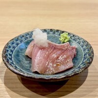 梅田 鮨処いこう - ぶりのお造り