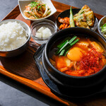 KOREAN DINING HIDEAWAY 296 - 純豆腐ランチ