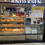 ANDERSEN - 店舗外側からの光景