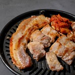 KOREAN DINING HIDEAWAY 296 - 