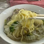 中華料理おおくま - 麺箸あげ