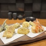 酒囲屋本店 - 天ぷら盛り合わせ