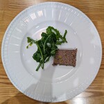 La Stalla - ニニウファームさんの蝦夷鹿スネ肉。むっちむちな仕上がり