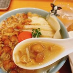 手打ちうどん 上を向いて - 