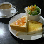 東山珈琲館 - モーニングサービス　３８０円