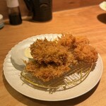 銀座とんかつ檍 - 牡蠣フライと帆立フライ