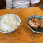 麺屋 だいくう - 中華そばと唐揚げとご飯のセット900円の唐揚げとご飯