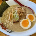 麺屋 だいくう - 博多味玉中華そば750円！コレも美味い！