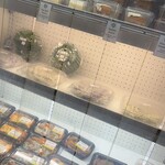 Diamond Head Market & Grill - 