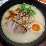 がんばれ ホウライ - 塩鶏白湯ラーメン