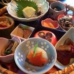 恵久保 - 籠盛り10品