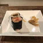 麹町いづみや しろ - トロタク巻き、かんぴょう巻き