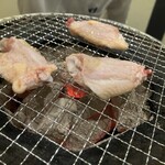 出雲そばと炭火焼き 八雲 - 手羽先炭火焼き
