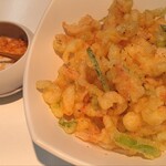 とろろ・海鮮料理 さんすい - 海老塩と共に