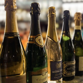 【DRINK】お料理とお楽しみ頂けるグラスワインも充実！