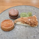 La Stalla - この焼き菓子がそんじょそこらのお菓子屋さんを凌駕する美味しさ。腕プラス材料だなこれは。