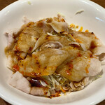 担々麺　錦城 - 豚肉のニンニクソース（小盛）