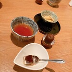 串の坊 - 最後の黒糖ゼリーと脂落としの烏龍茶と、あったかい番茶