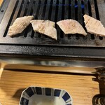 焼肉ホルモンブンゴ - 