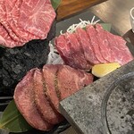 肉ダイニング 暴れ牛 新宿三丁目店 - 