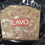 Salumeria LAVO - パテ・ド・カンパーニュを購入しました。
                      バルやビストロの味を家庭で楽しめるなんて嬉しい♪