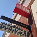 パントリー コヨーテ - 