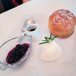 モーニング：スコーン