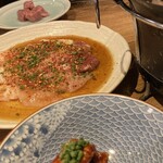 炭火焼肉ホルモン うしごろ - 