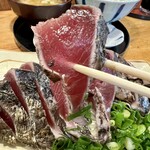 田中鮮魚店 - かつおリフト。