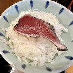 田中鮮魚店 - ごはんのおかずにかつおのたたき、最高です。