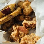 田口天ぷら店 - 唐揚げと、すり身揚げ、サツマイモの天ぷら