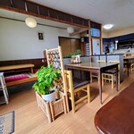 高田屋 - 店内