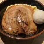 麺や兼虎 博多デイトス店 - 