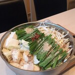 Kyuushuuryouri Sugawa - もつ鍋　醤油❤️