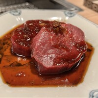 八面六秘 - 本日の特選肉(ヒレ)